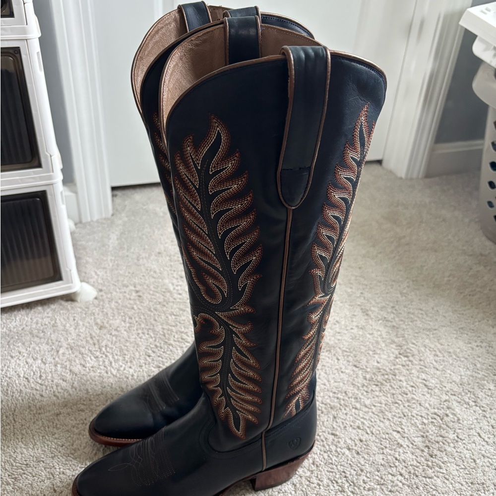 Ariat Black and Tan Leather Boots